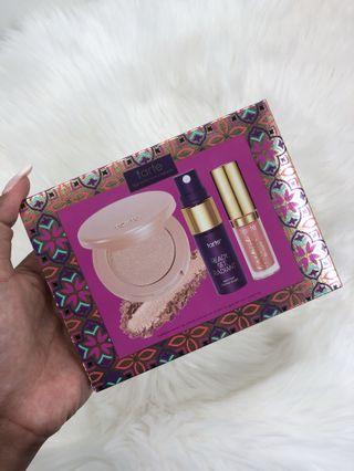 Tarte effortless essential gift set