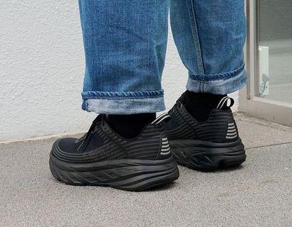 預購22-23.5、25.5（NIKU SHOP）HOKA ONE ONE 品牌代購 BONDI 6 黑色/全黑 代購