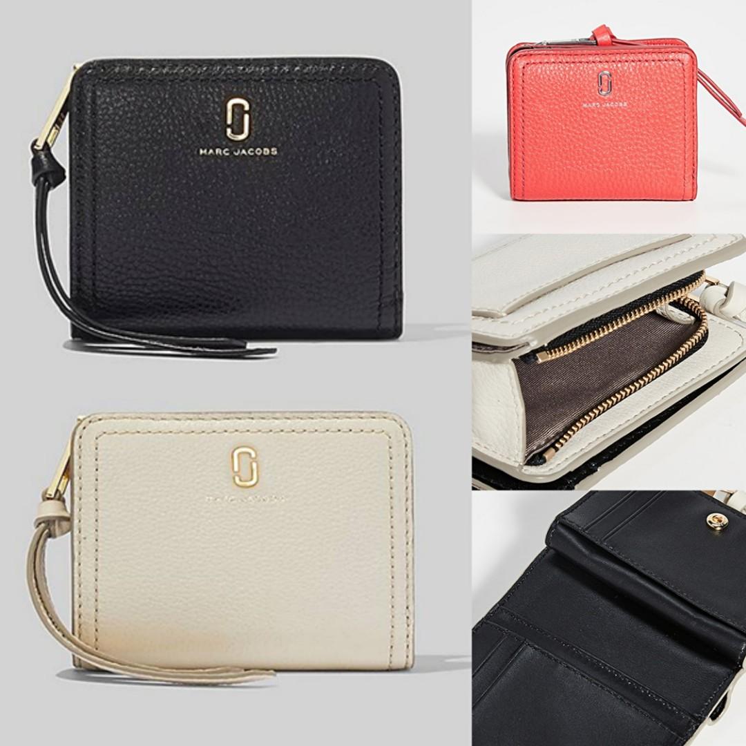 Marc jacobs softshot wallet 2025