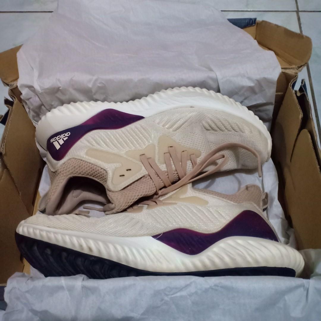 Adidas 2025 fiori alphabounce