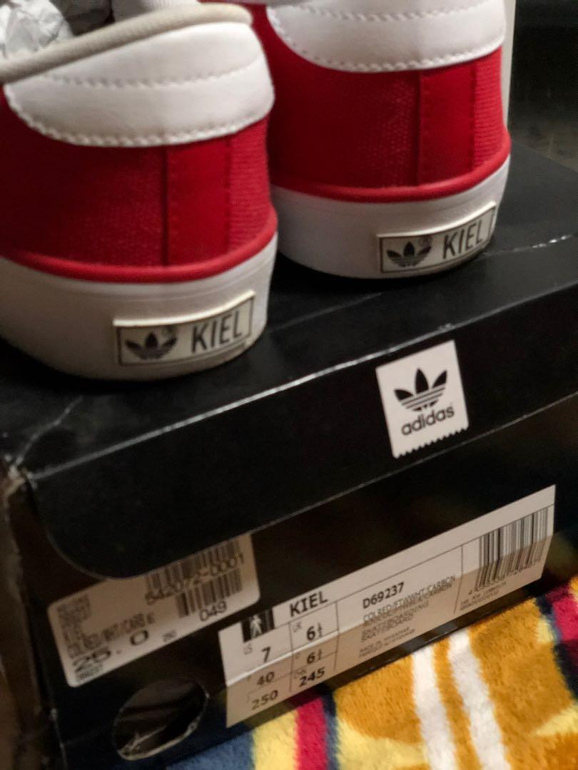 yeezy vanta retail price