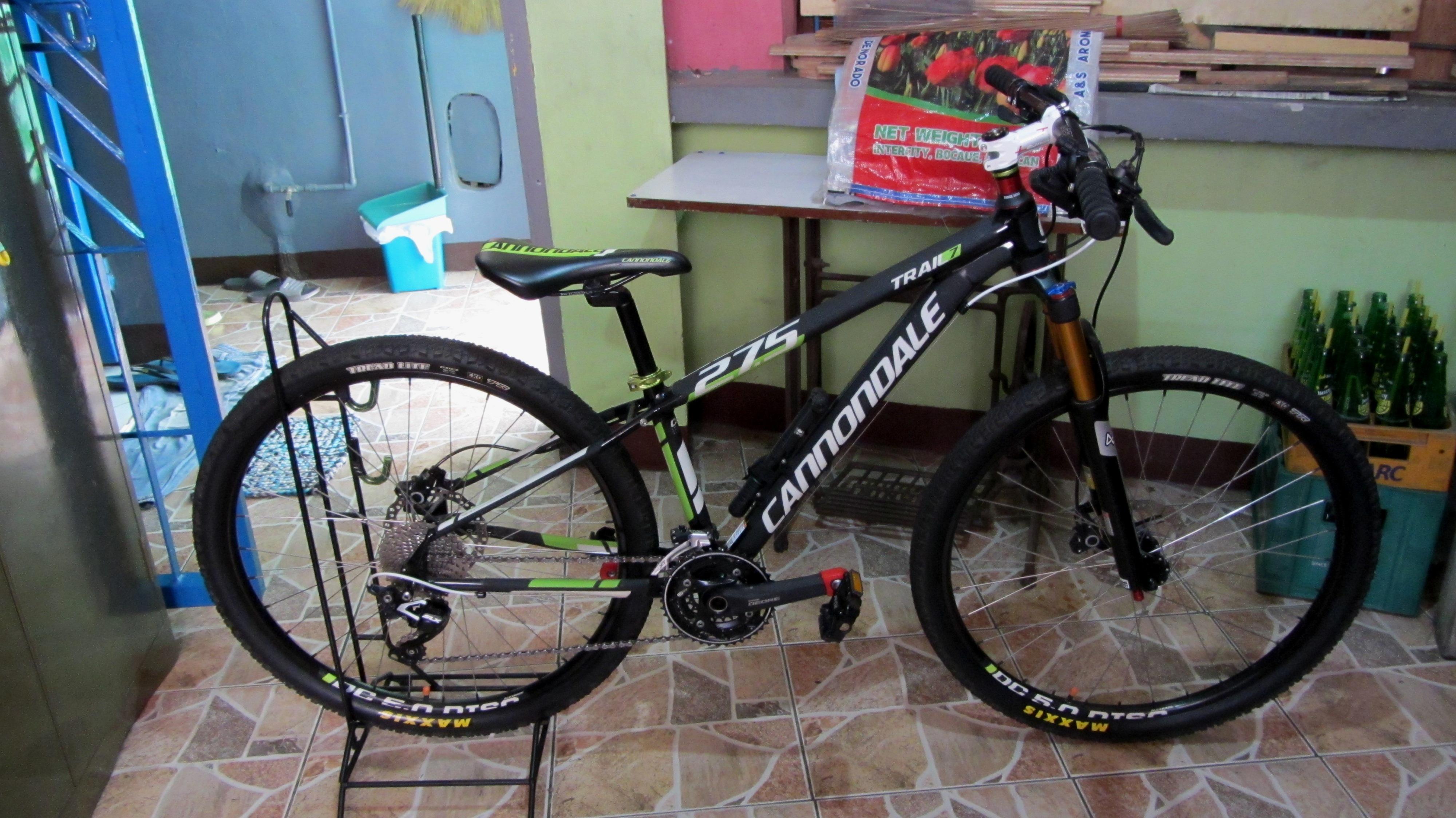 small 27.5 mountain bike