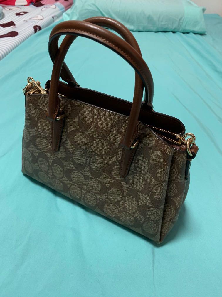 Coach handbag authentic NEW, Women's Fashion, Bags & Wallets, Tote Bags