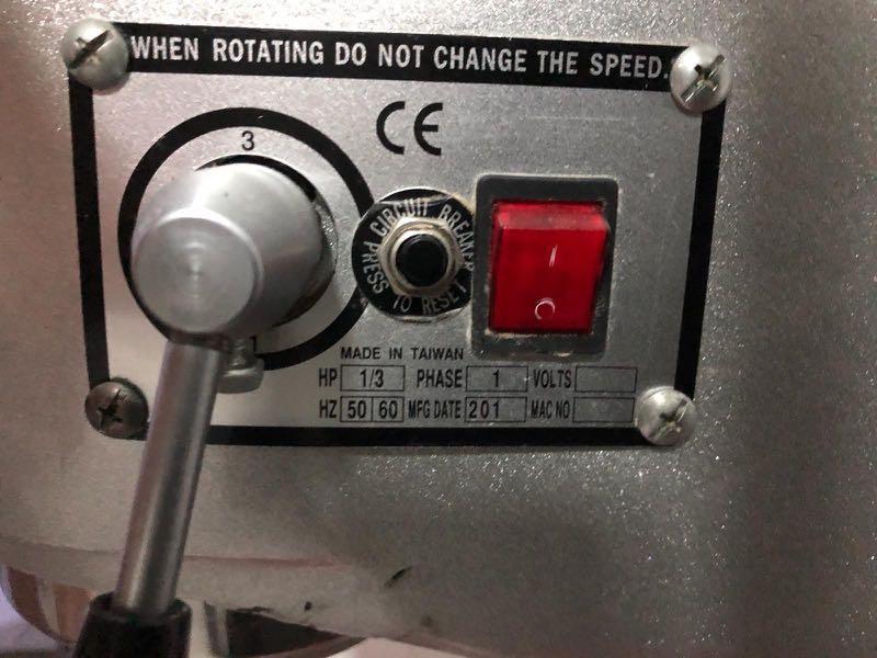 Commercial 10 litre dough mixer (made in Taiwan), TV & Home Appliances