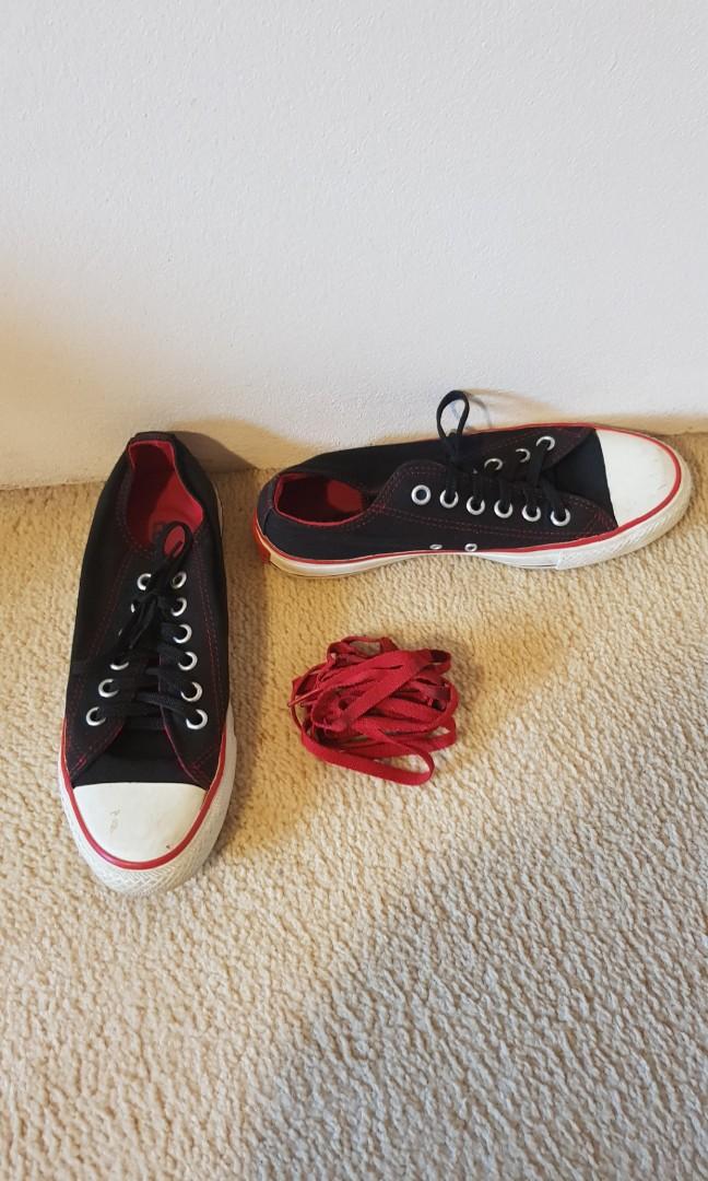 womens red converse size 7