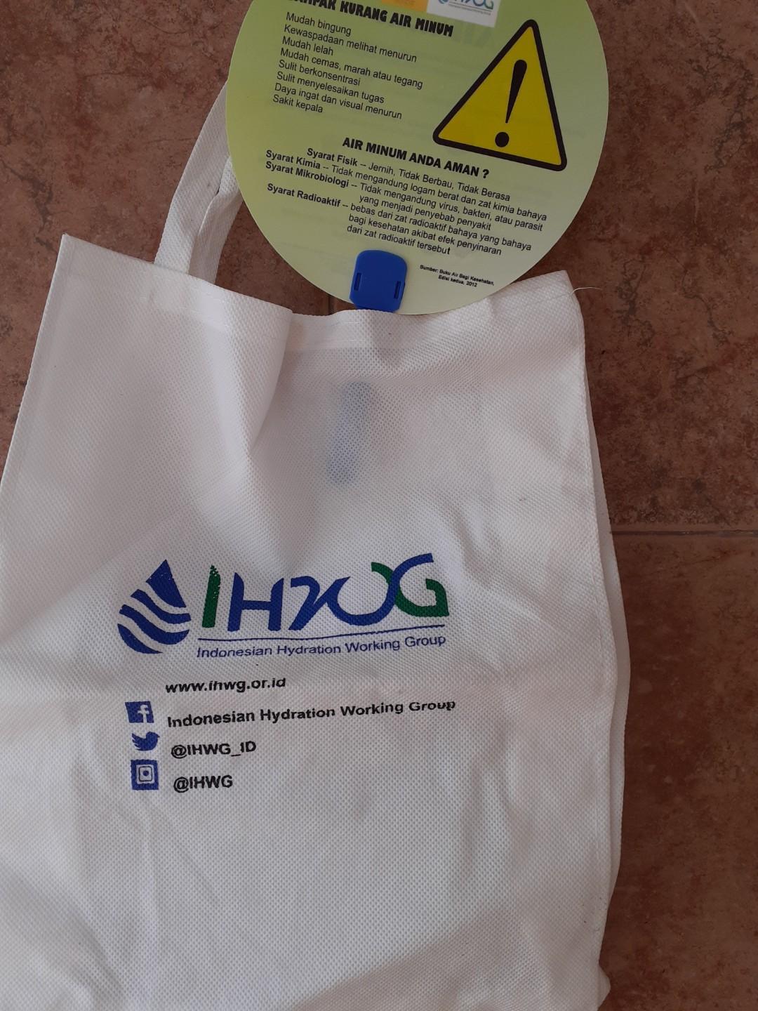 Lalamovecarousell Hbdcarousell Tas Jinjing Totebag Tas Go Green Tas Belanja Fesyen Wanita Tas Dompet Di Carousell How do i unlink my carousell account from my facebook and twitter? lalamovecarousell hbdcarousell tas jinjing totebag tas go green tas belanja