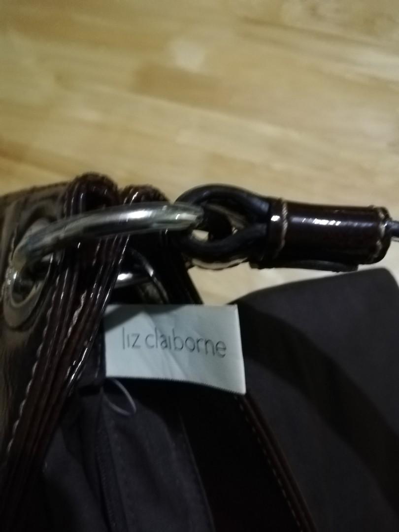 Liz Claiborne Brown Glossy Bag (Category: Purses & Pouches) located in Makati City. Submitted by closet_stuff (Listing ID 247799078, Image 3). Description: Barely used Mode of payment BPI.