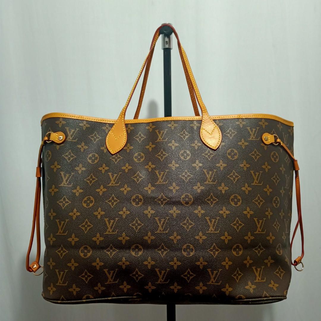 Tas make up, Louis Vuitton original and free ongkir, Fesyen Wanita, Tas &  Dompet di Carousell