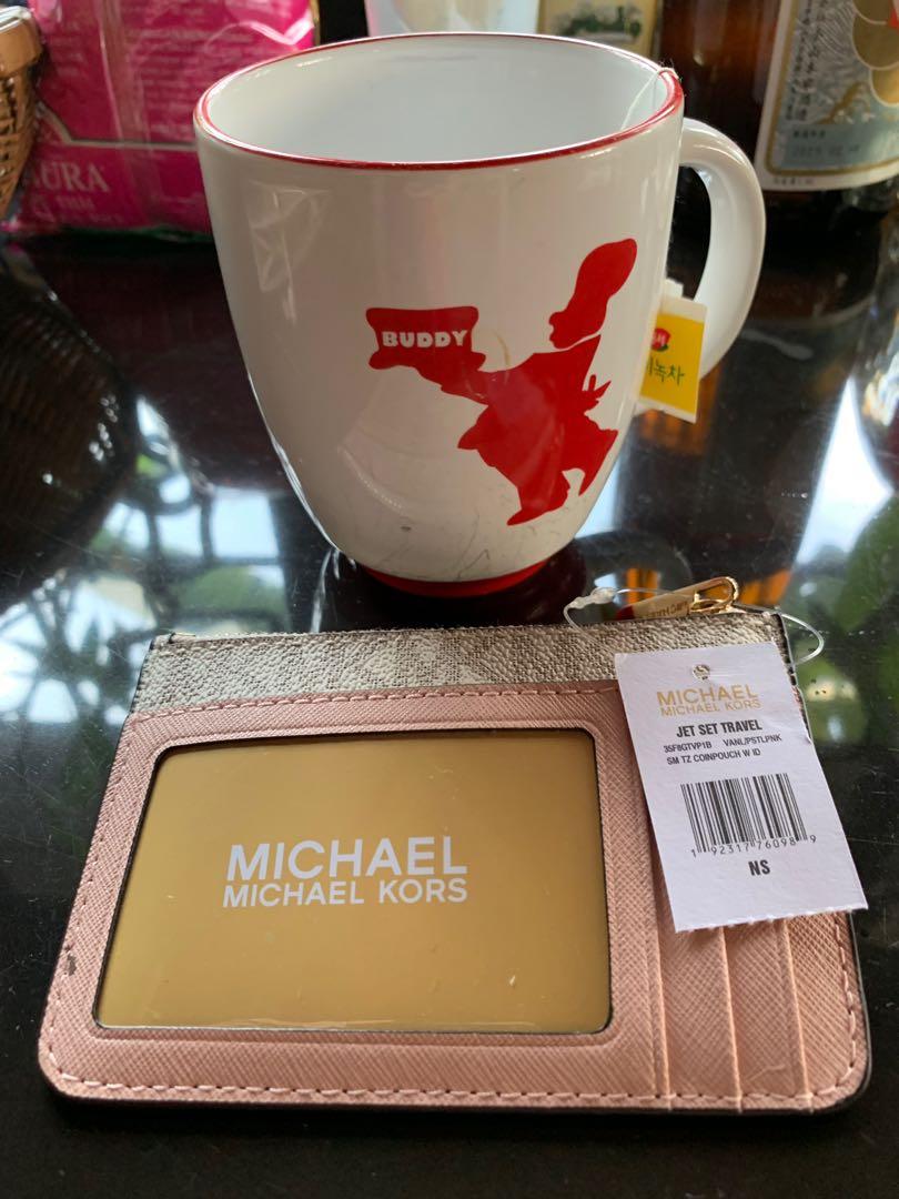 Michael Kors jet set travel zip coin card holder wallet, Women's Fashion,  Bags & Wallets, Purses & Pouches on Carousell