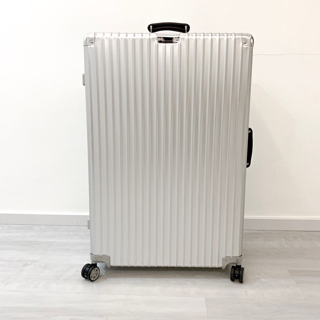 Rimowa classic flight size best sale