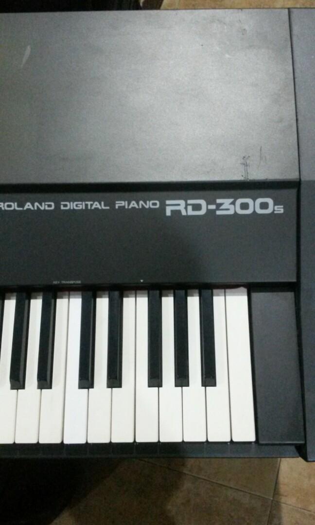 Roland digital piano RD-300r (Category: Musical Instruments) located in Pasig City. Submitted by gli_add (Listing ID 247949426, Image 1). Description: For sale roland rd-300r digital stage piano, 220volts, good condition..