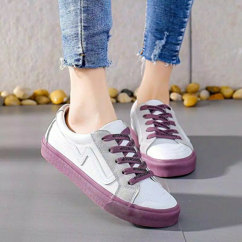 Sepatu Wanita Sepatu Ala Korea 3 Women S Fashion Women S Shoes On Carousell