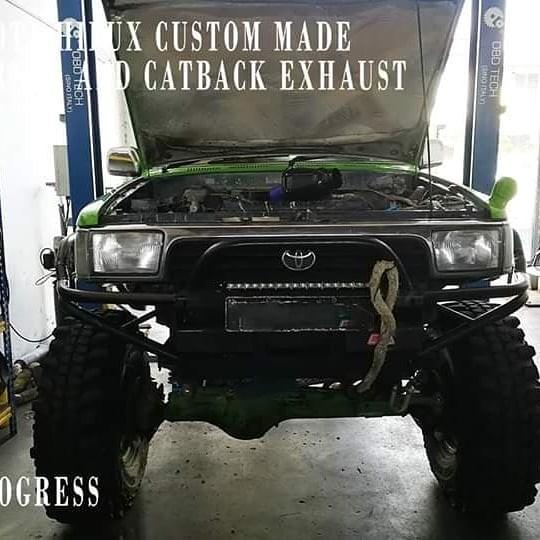 TOYOTA HILUX CUSTOM MADE SNORKEL PIPE AND CATBACK EXHAUST, Auto