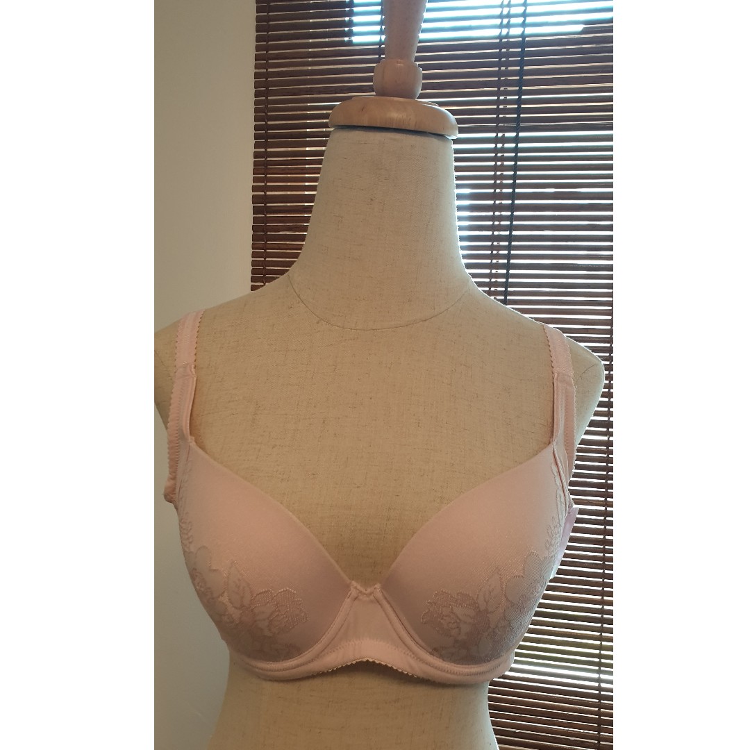 Triumph Bra - Size 80C, Women's Fashion, New Undergarments