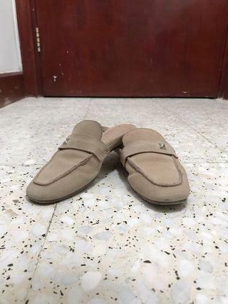 BCBG Max Azaria sendal