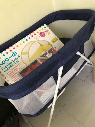 TRAVEL COT