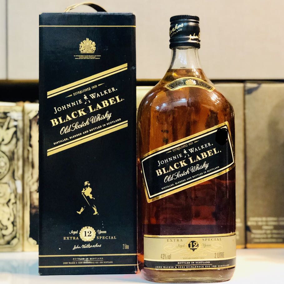 2L Black Label Johnnie Walker w Box, Food & Drinks, Alcoholic ...