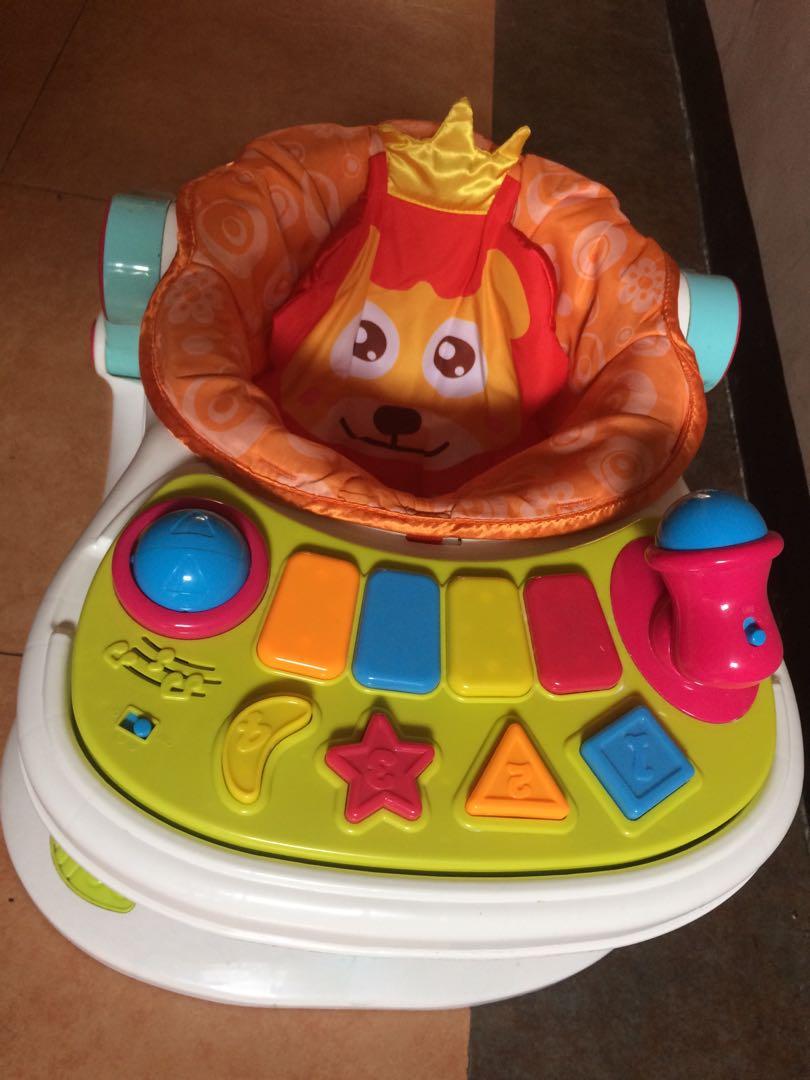 lion 4 in 1 entertainer walker