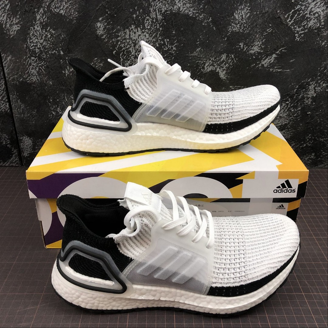 adidas ultra boost 19 panda