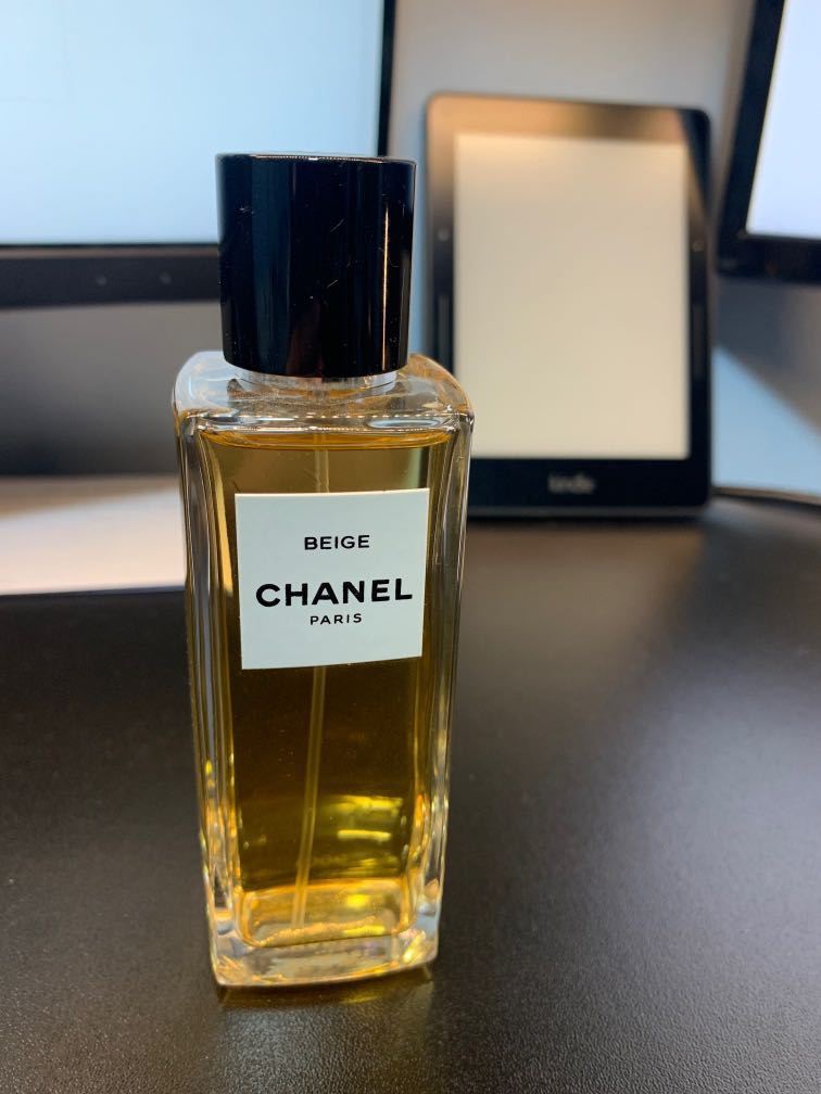 Chanel les exclusifs de Chanel Beige, Beauty & Personal Care, Fragrance &  Deodorants on Carousell