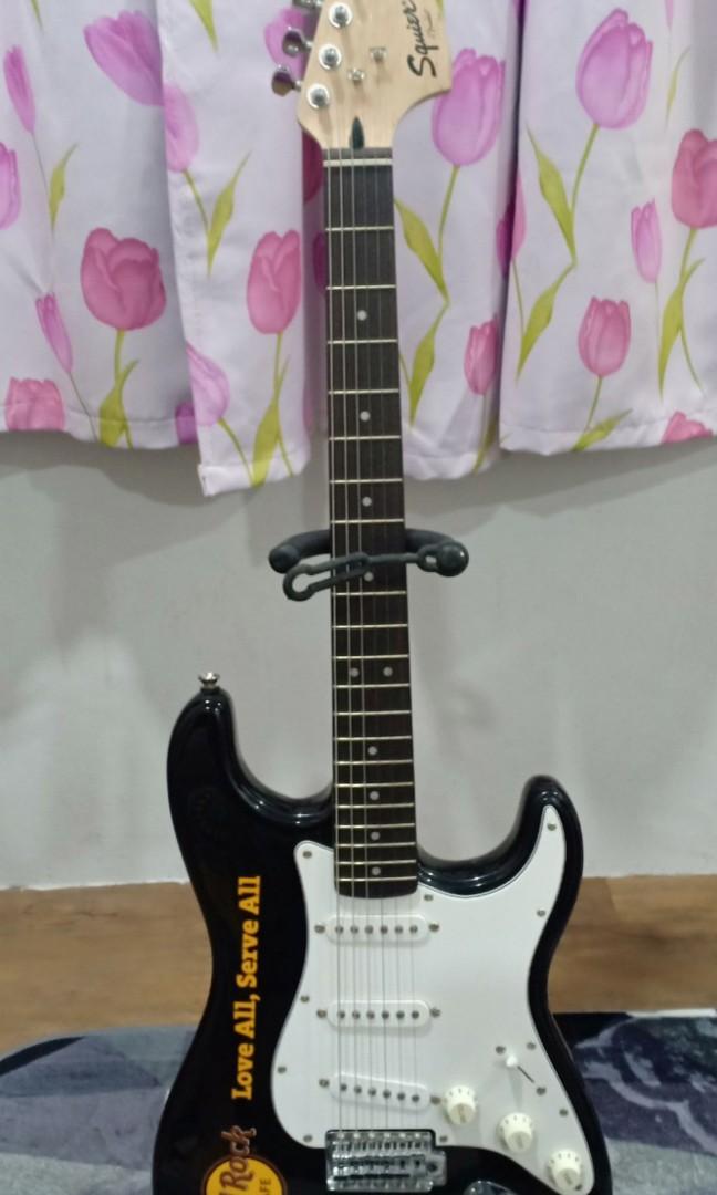 Fender Stratocaster exclusive from Hardrock cafe, Hobbies & Toys, Music