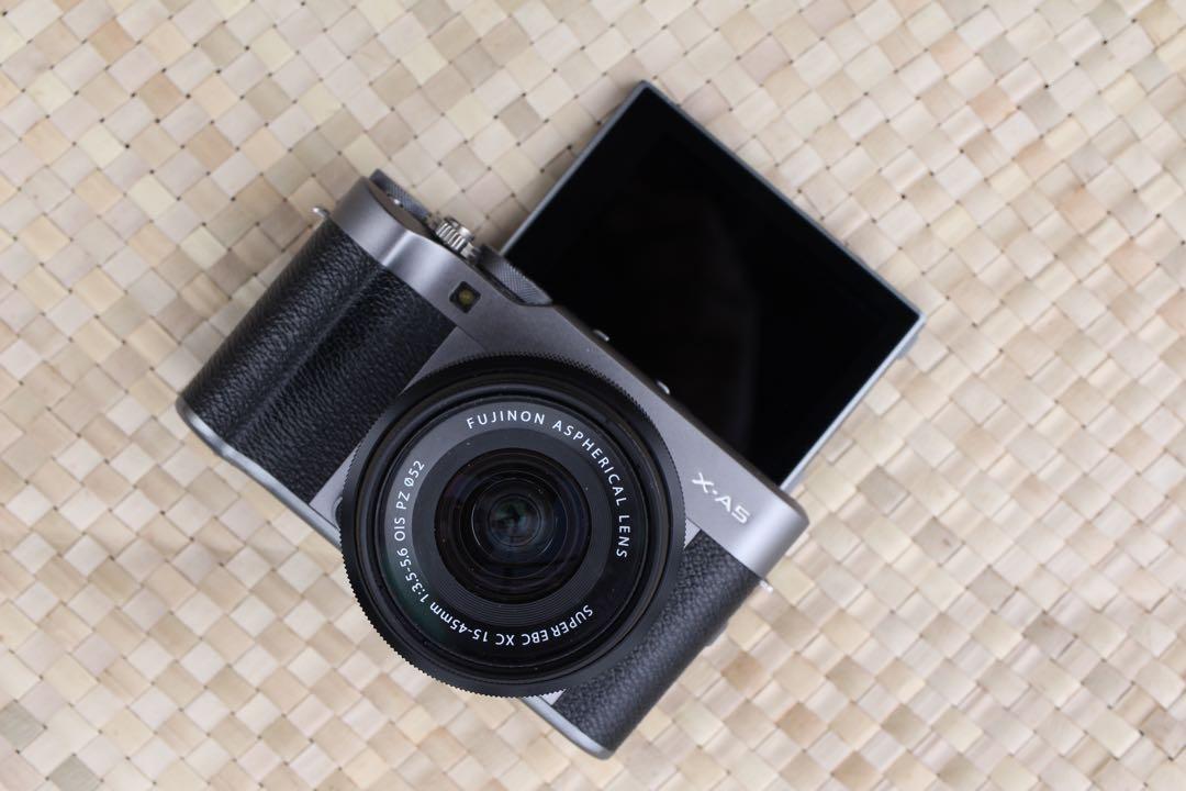 Fujifilm xa5 with 1545mm kit lens, Photography, Lens & Kits on Carousell
