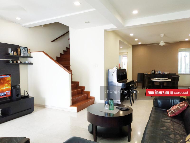 (Category: ) located in . Submitted by openhouse777 (Listing ID 248153525, Image 1). Description: .