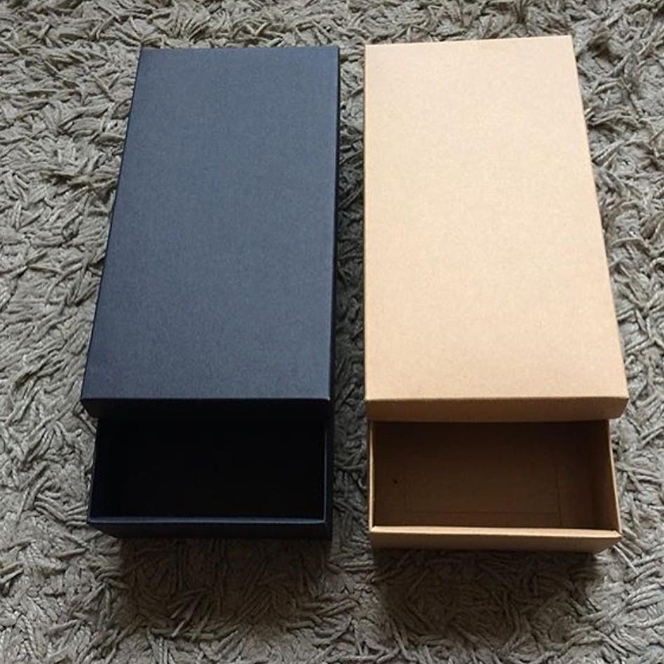 Kotak Shawl / kotak tudung, Hobbies & Toys, Stationery & Craft