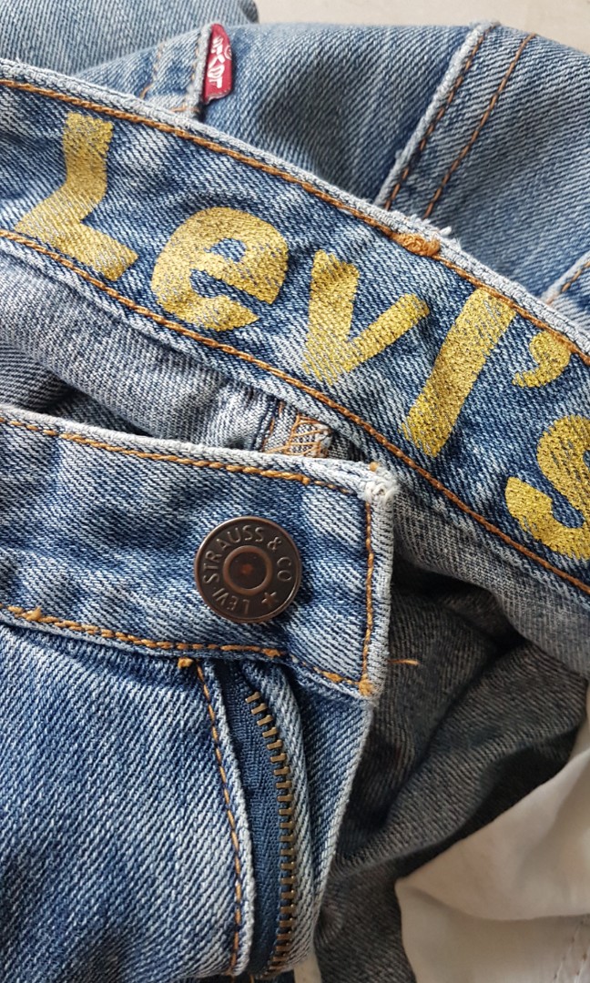 31 levis size