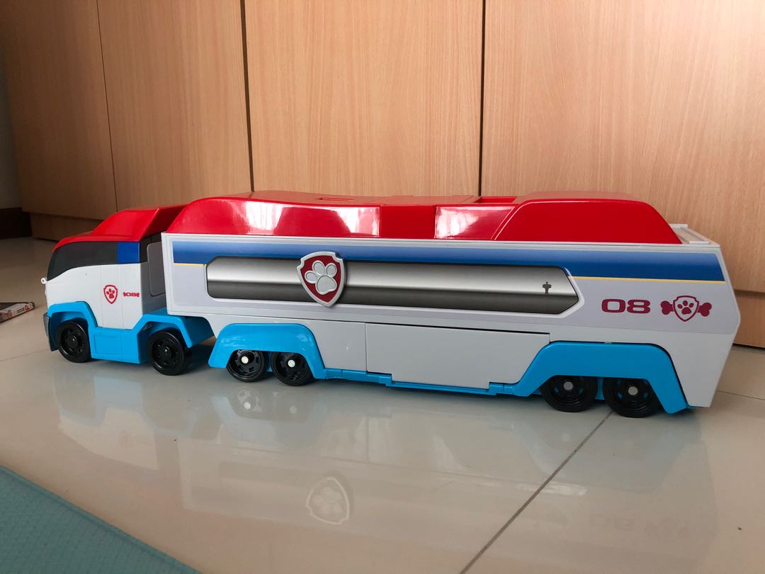 paw patrol rescue and transport vehicle