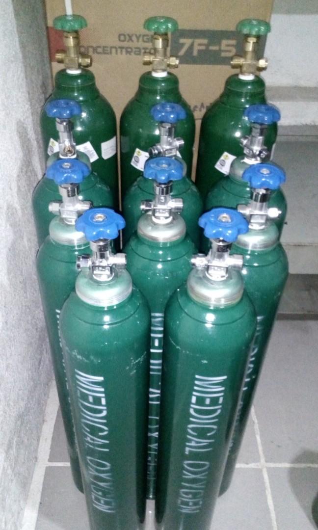 Portable medical oxygen tank (Category: Face Care) located in Quezon City. Submitted by jayquanmarketing_09653447155 (Listing ID 247997770, Image 2). Description: Med tank sizes: 5lbs, 10lbs, 15lbs, 20lbs, 25lbs, 50lbs Add for tank REFILL MEDICAL REGULATOR for (1,500php only) We do deliver nationwide Free set up 📲 SUN # 0932 237 6399.