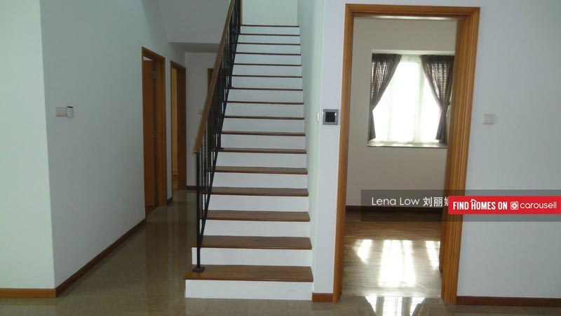 (Category: ) located in . Submitted by nessienooks (Listing ID 248009333, Image 1). Description: .