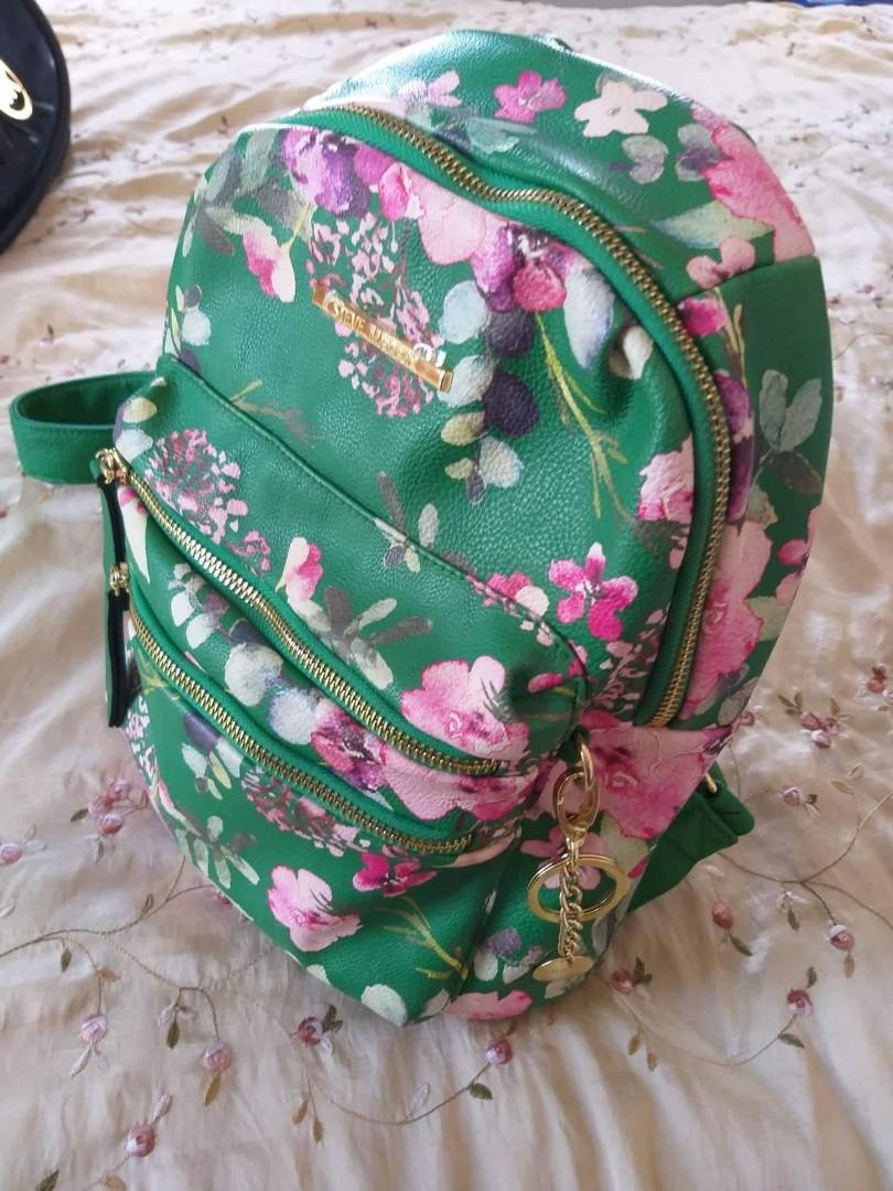 steve madden floral backpack