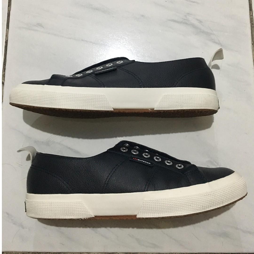 superga gateway mall