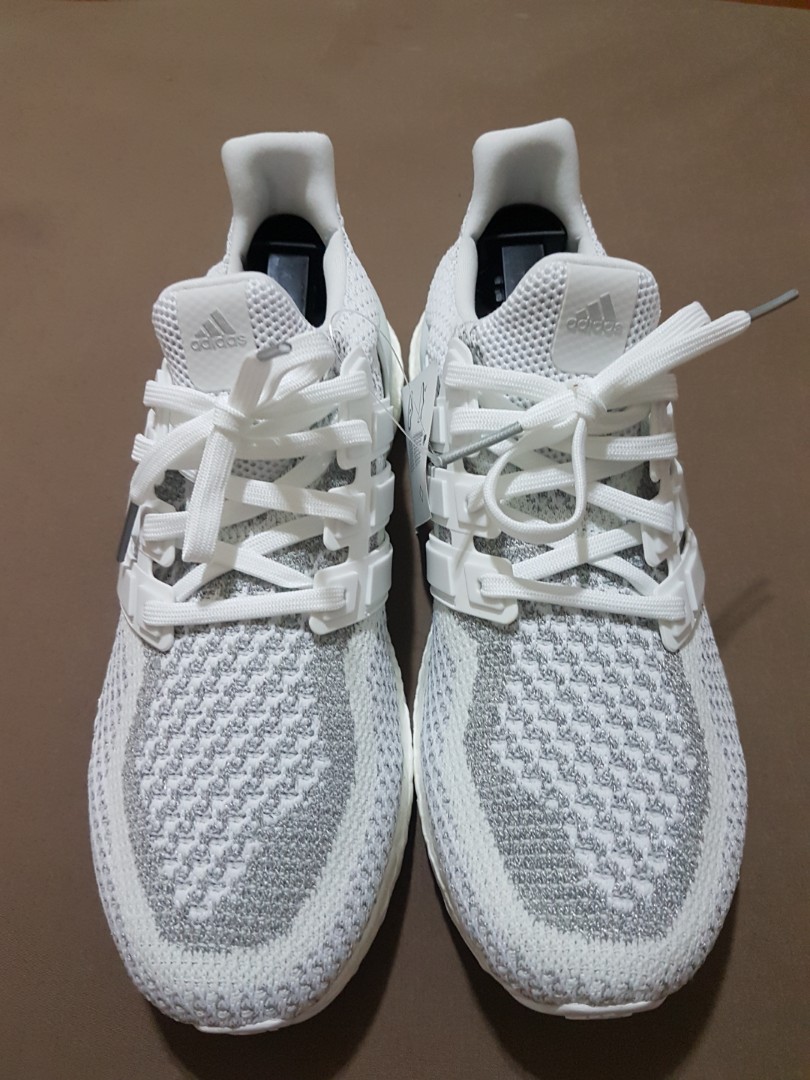 ultraboost triple white 4.0