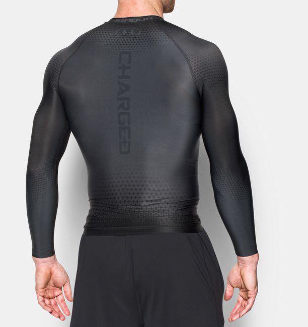 Under Armour Calf Sleeves, Men's Fashion, Activewear on Carousell