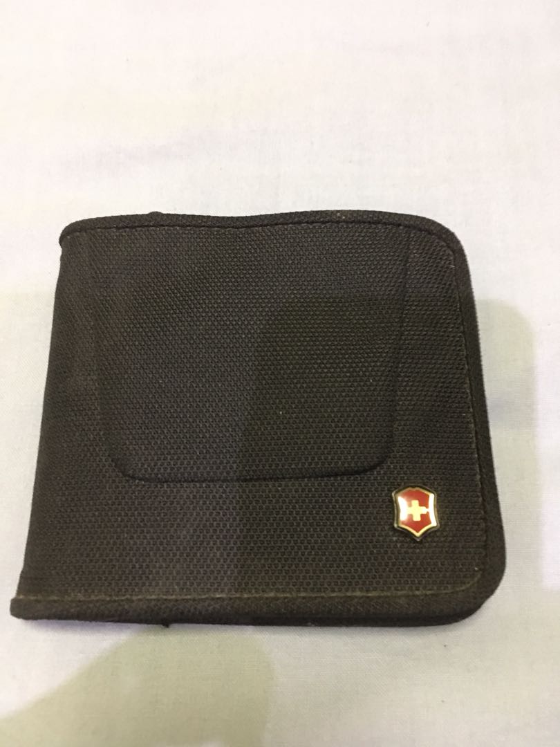 Victorinox Wallet, Men's Fashion, Watches & Accessories, Wallets & Card