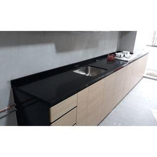 granite and quartz countertop