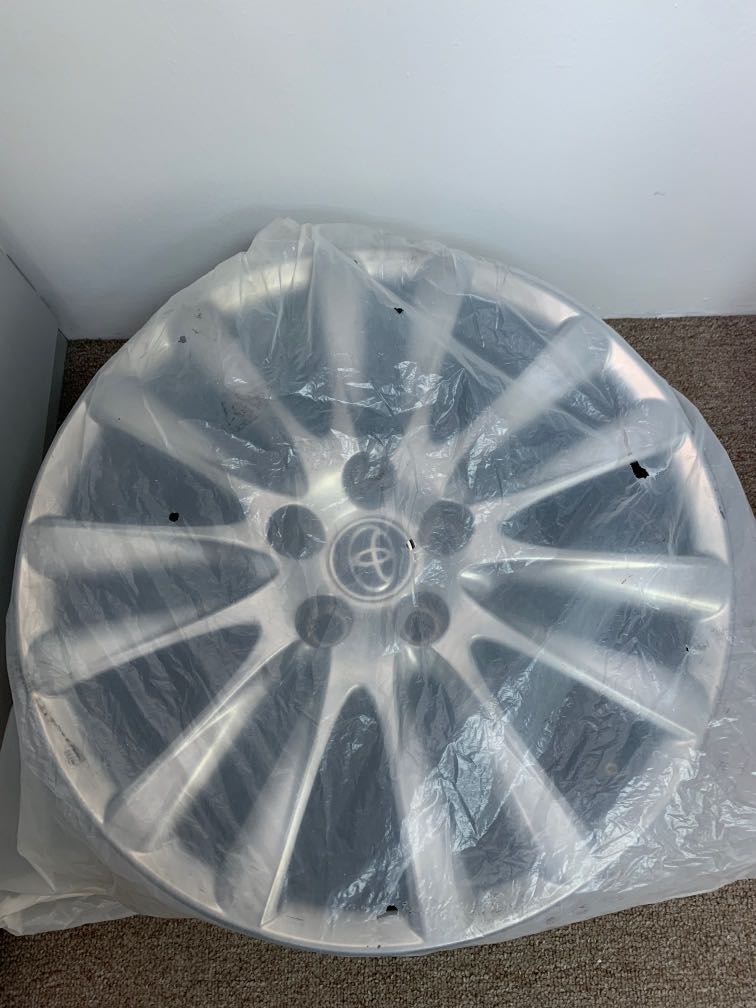 Harrier Smart Rim 18β Toyota Harrier premium rim without tyre, Car Accessories, Tyres ...