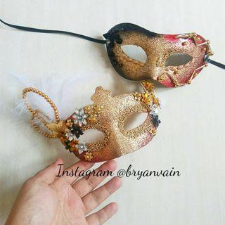 Masquerade Mask Couple Mask Gold Red Tone