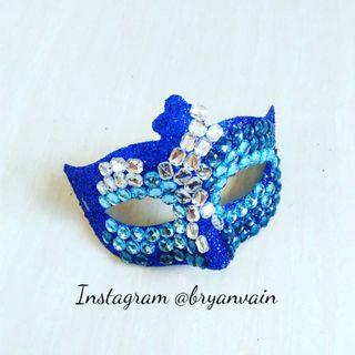 Masquerade Mask Diamonds Blue