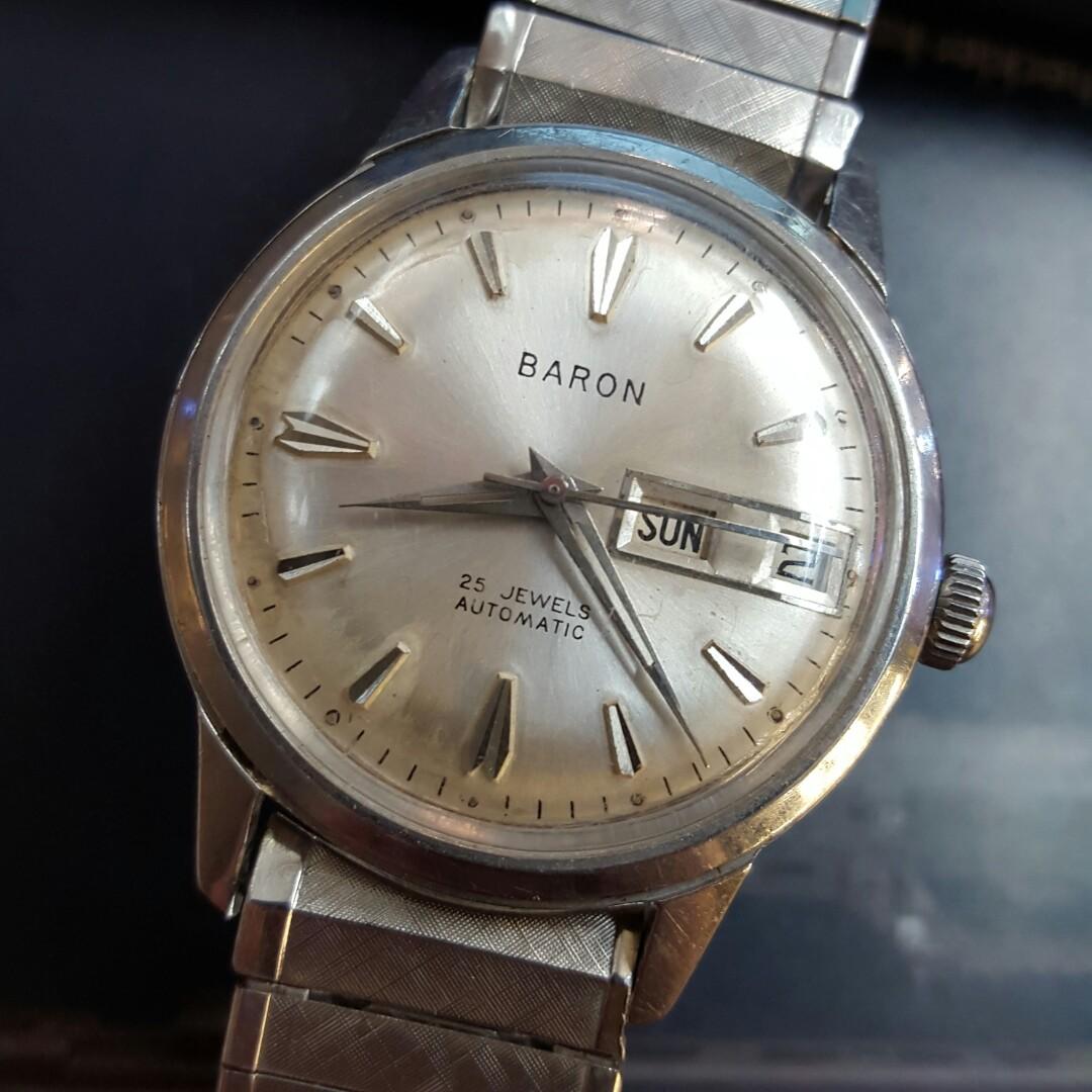 Vintage baron watch top
