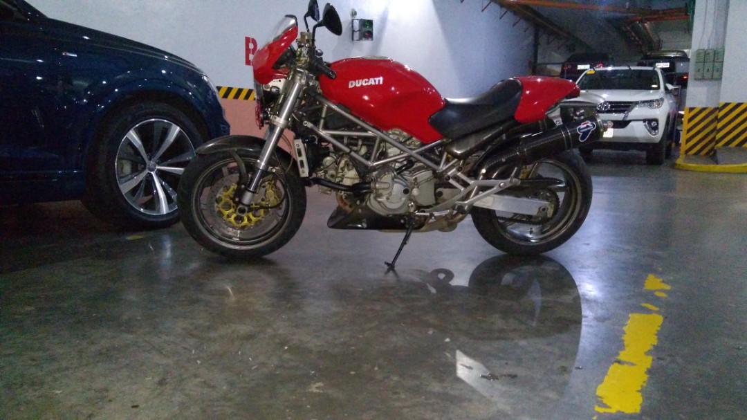 Big bike Ducati Monster 916 S4 bigbike Cafe Racer