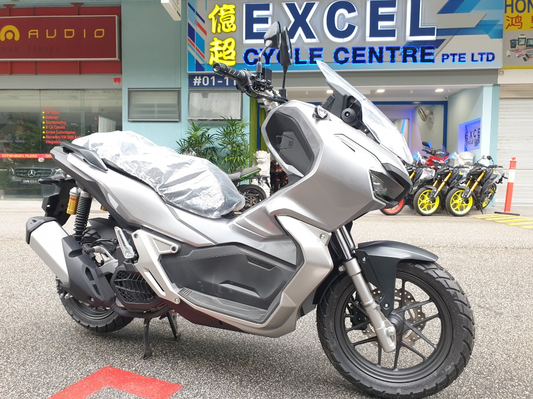 Brand New Honda Adv 150 Silver Motorcycles Motorcycles For Sale Class 2b On Carousell