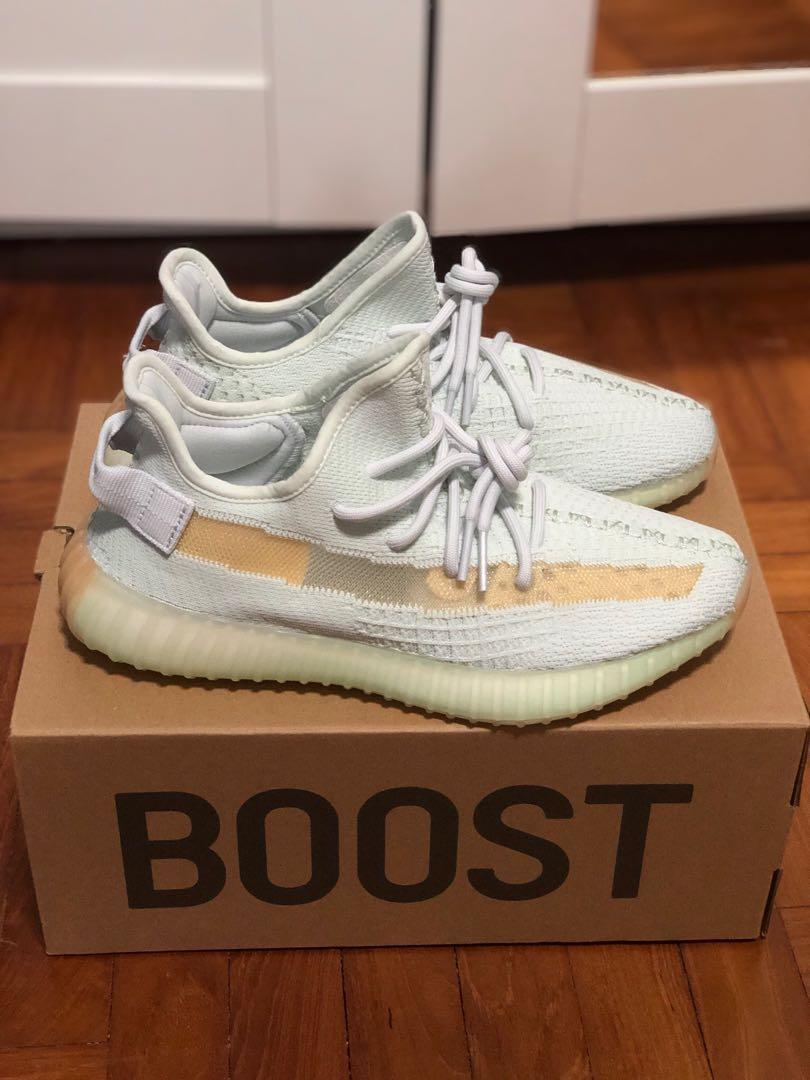 Brand New Yeezy Boost 350 V2 Hyperspace UK 7.5 US 8