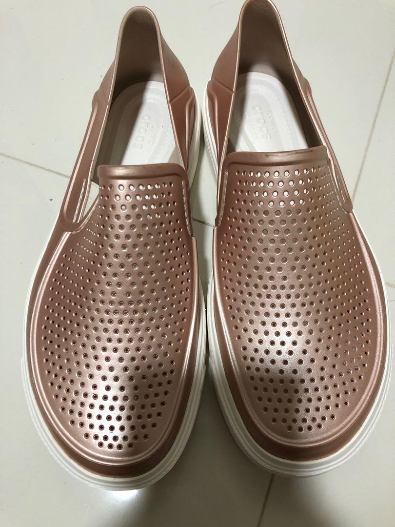 crocs citilane roka rose gold