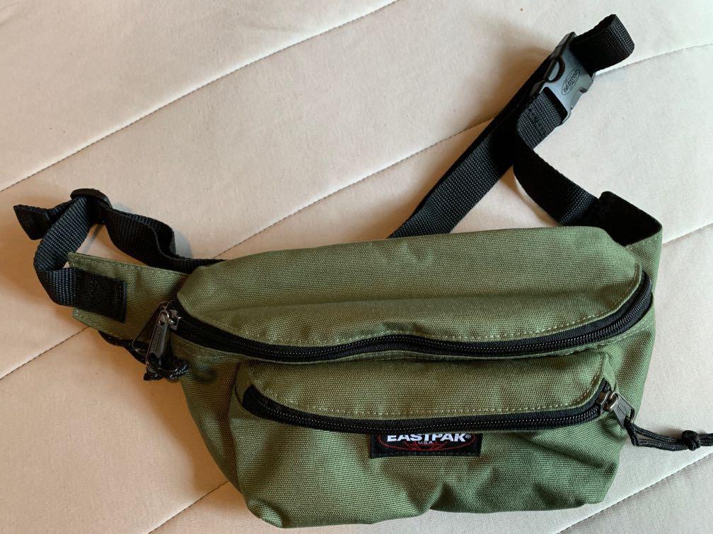 eastpak hip pack