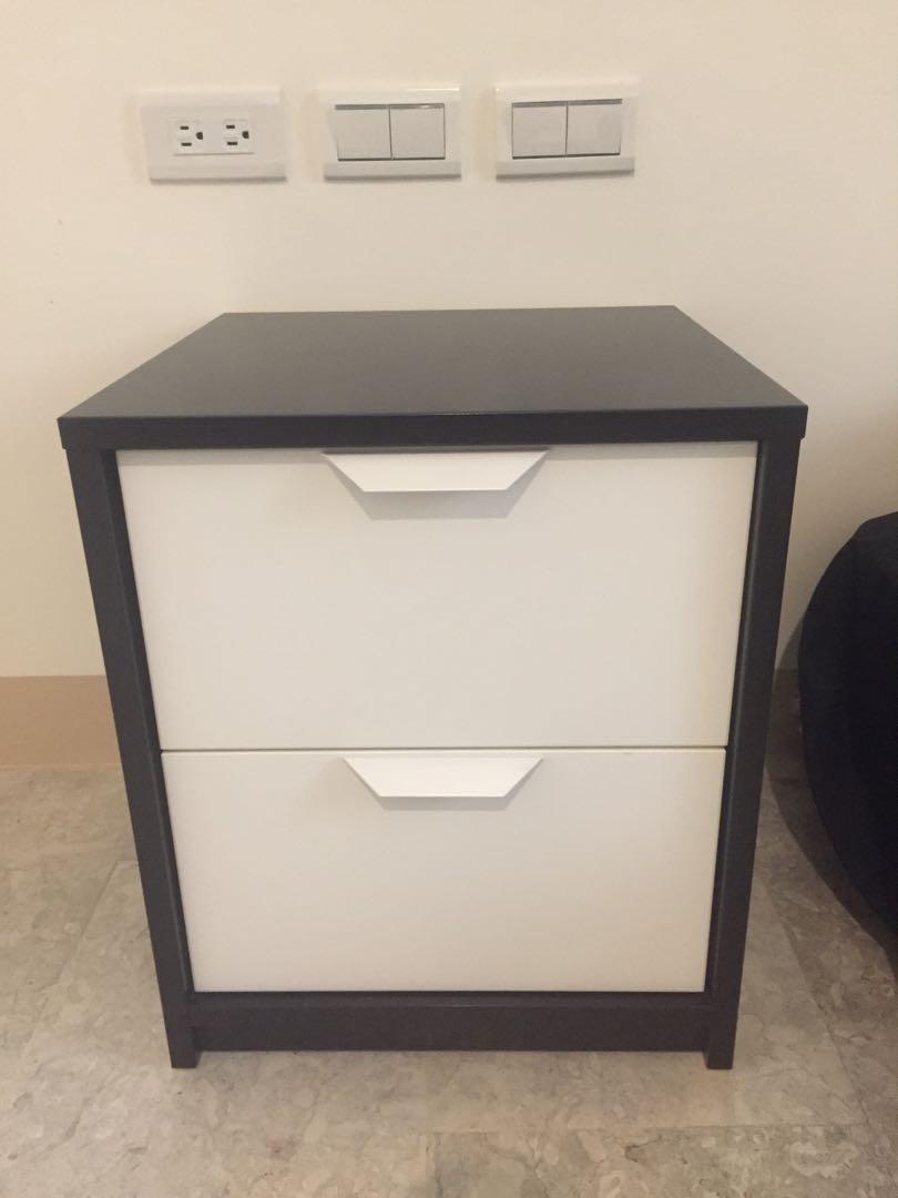 Ikea 床頭櫃 居家生活 居家收納在旋轉拍賣