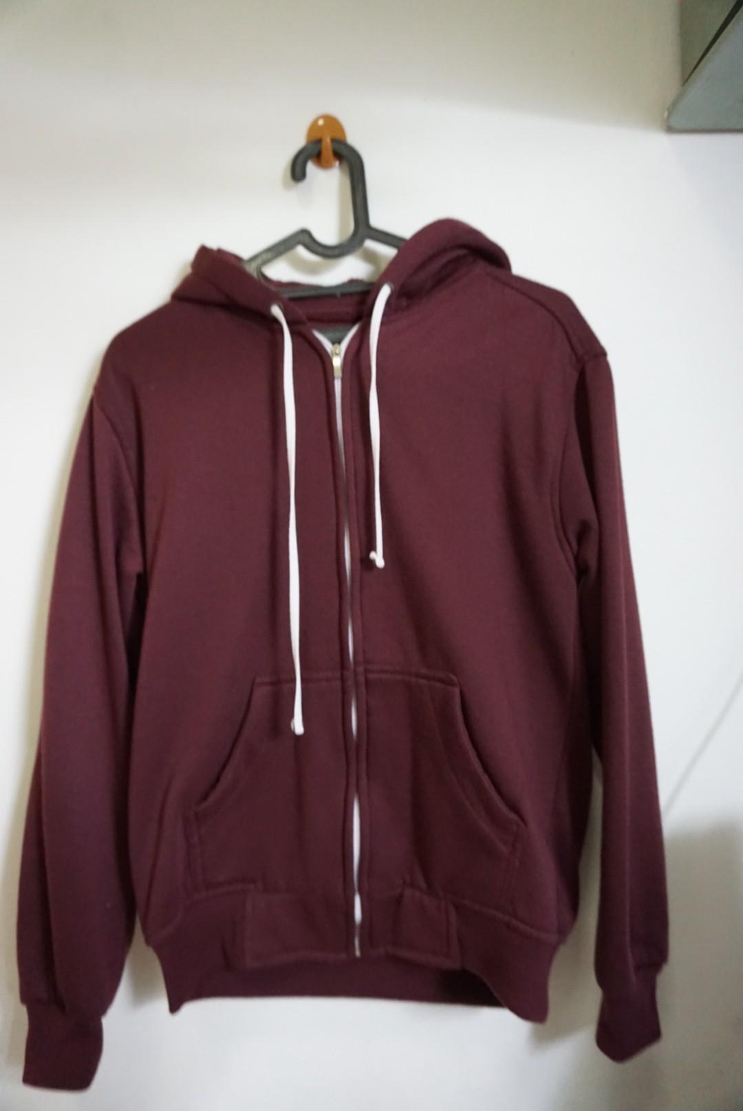 Jaket hoodie best sale maroon