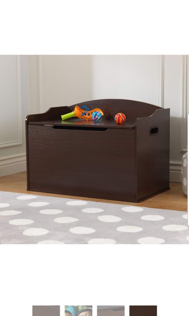 kidkraft wooden toy box